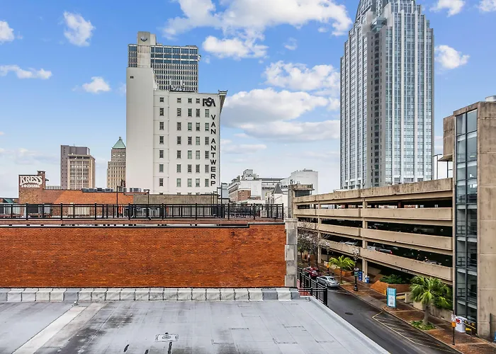Hampton Inn & Suites Mobile - Downtown Historic District